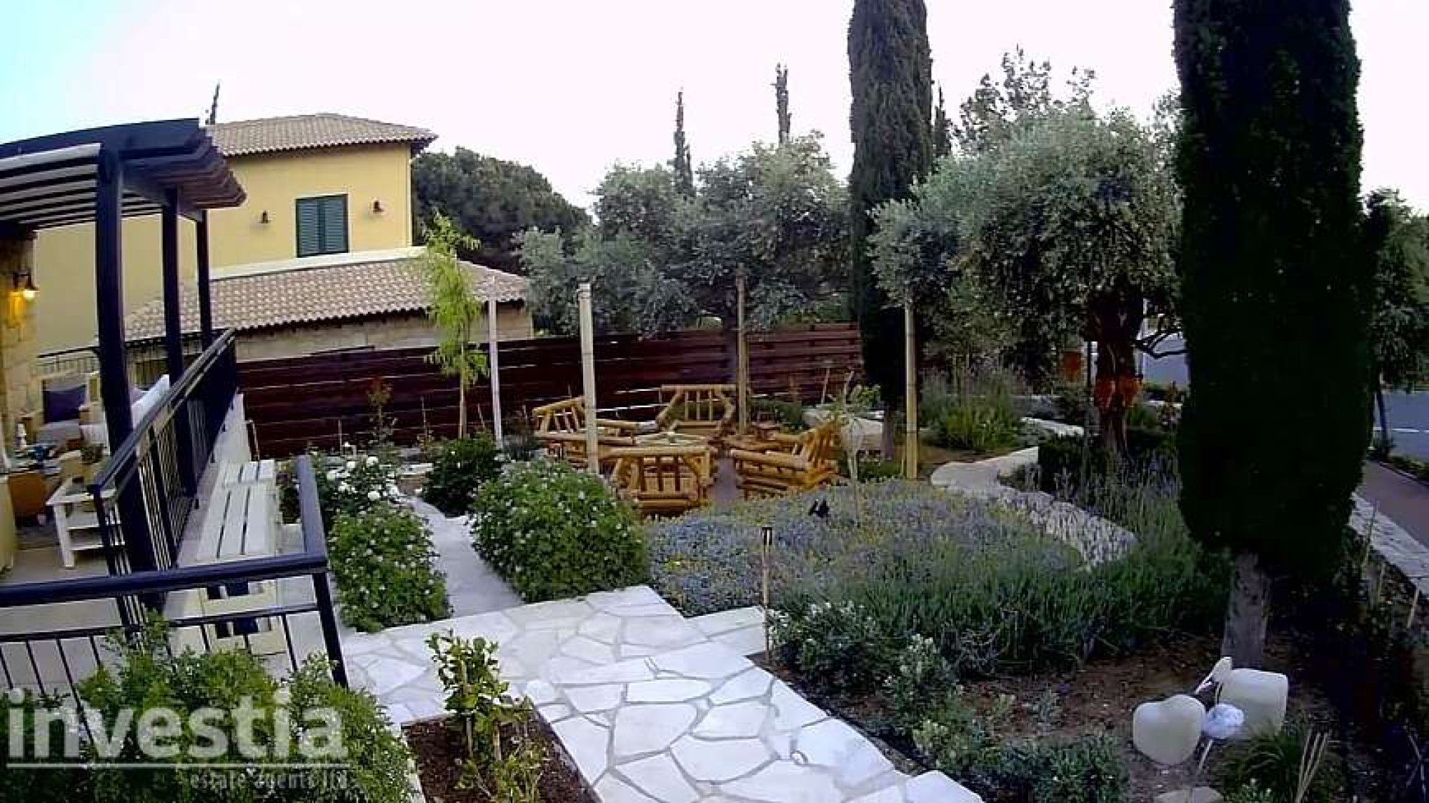 For Sale, House, Detached House, 484m² — image 2