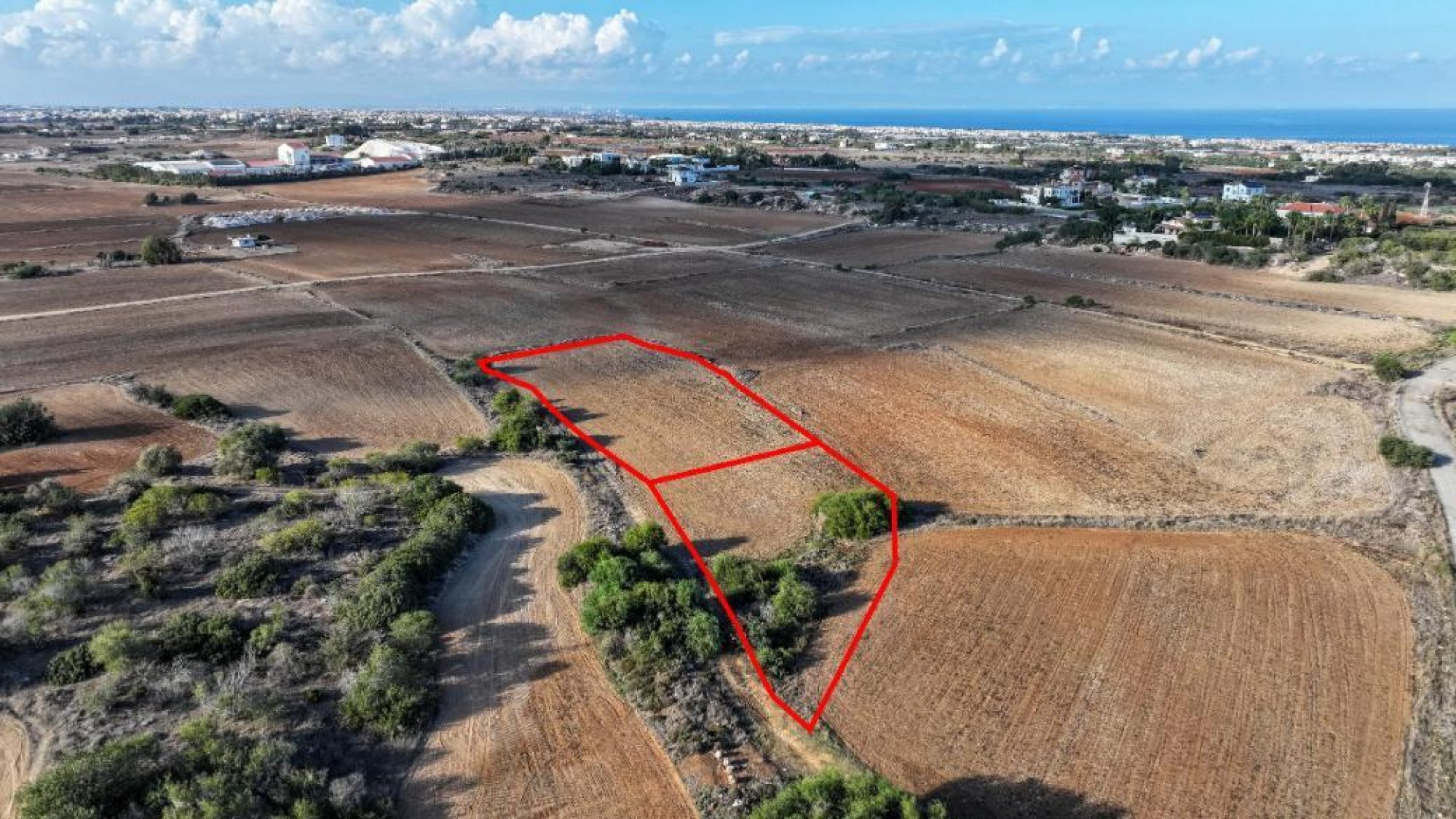 Land, Field, Famagusta, Paralimni, 4,563m² — image 3