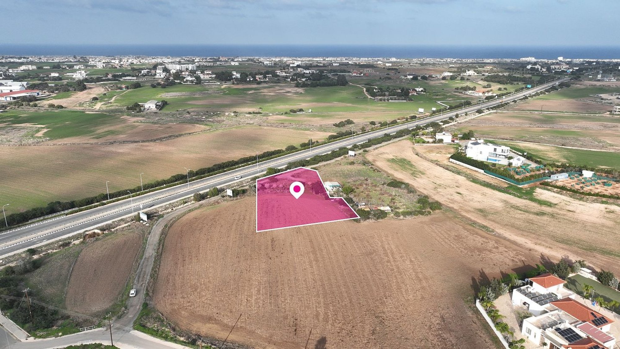 Land, Field, Famagusta, Paralimni, 2,578m² — image 4