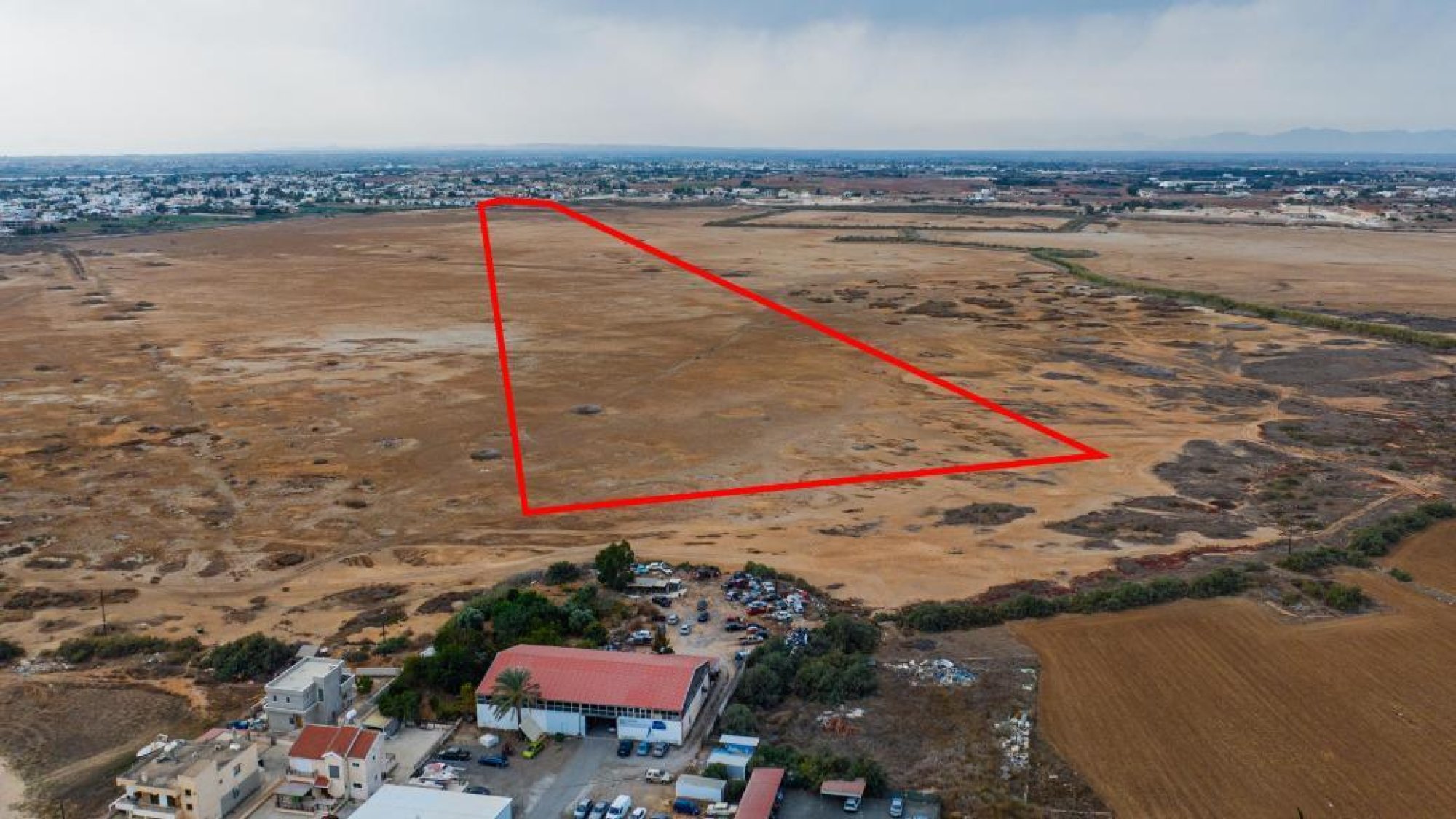 Land, Field, Famagusta, Paralimni, 309,758m² — image 2