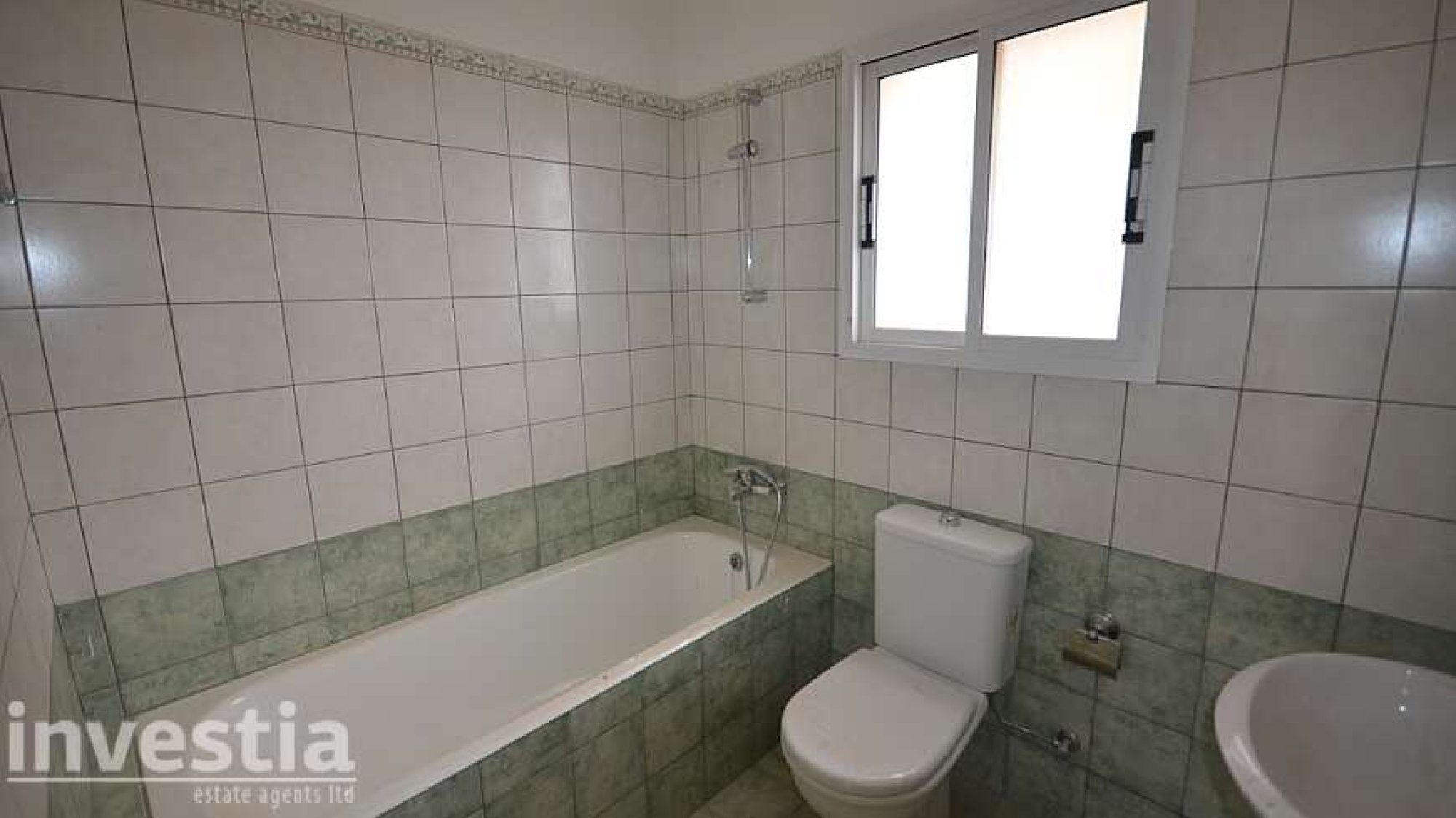 For Sale, House, Detached House, 581m² — image 2