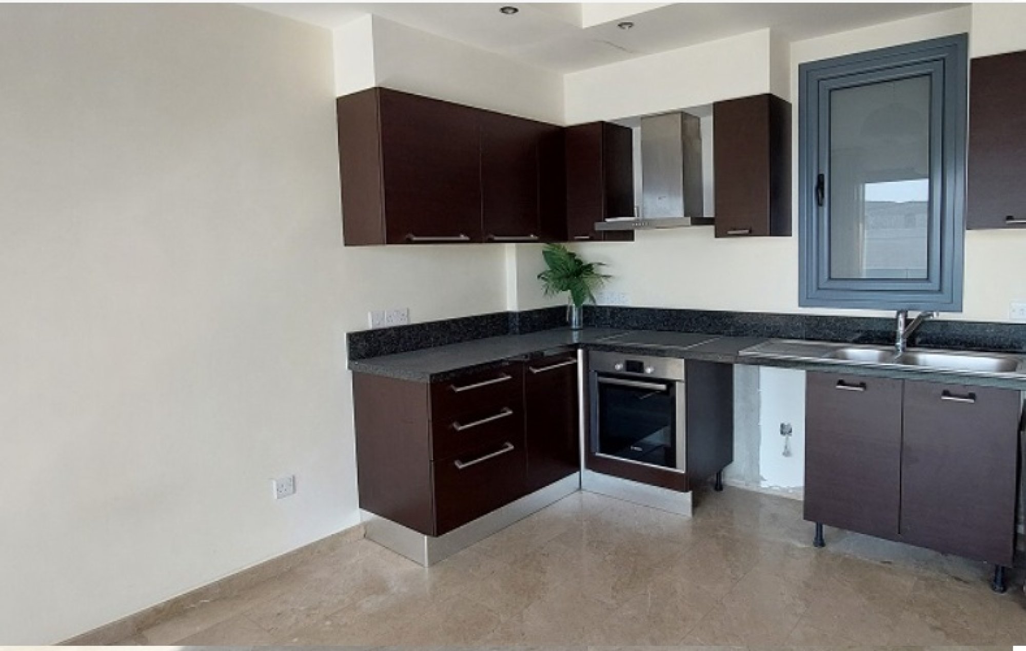 Apartment, Duplex, Larnaca, Finikoudes — image 4