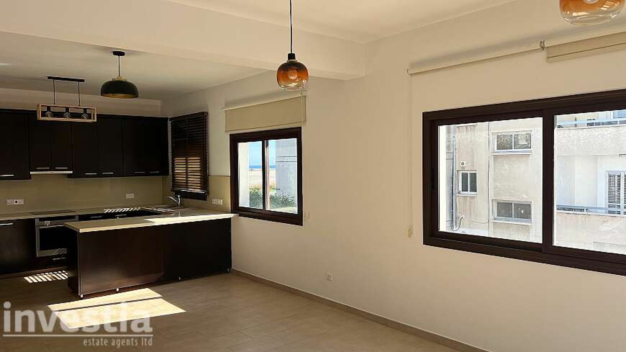 For Sale, House, Detached House, 0m² — image 2