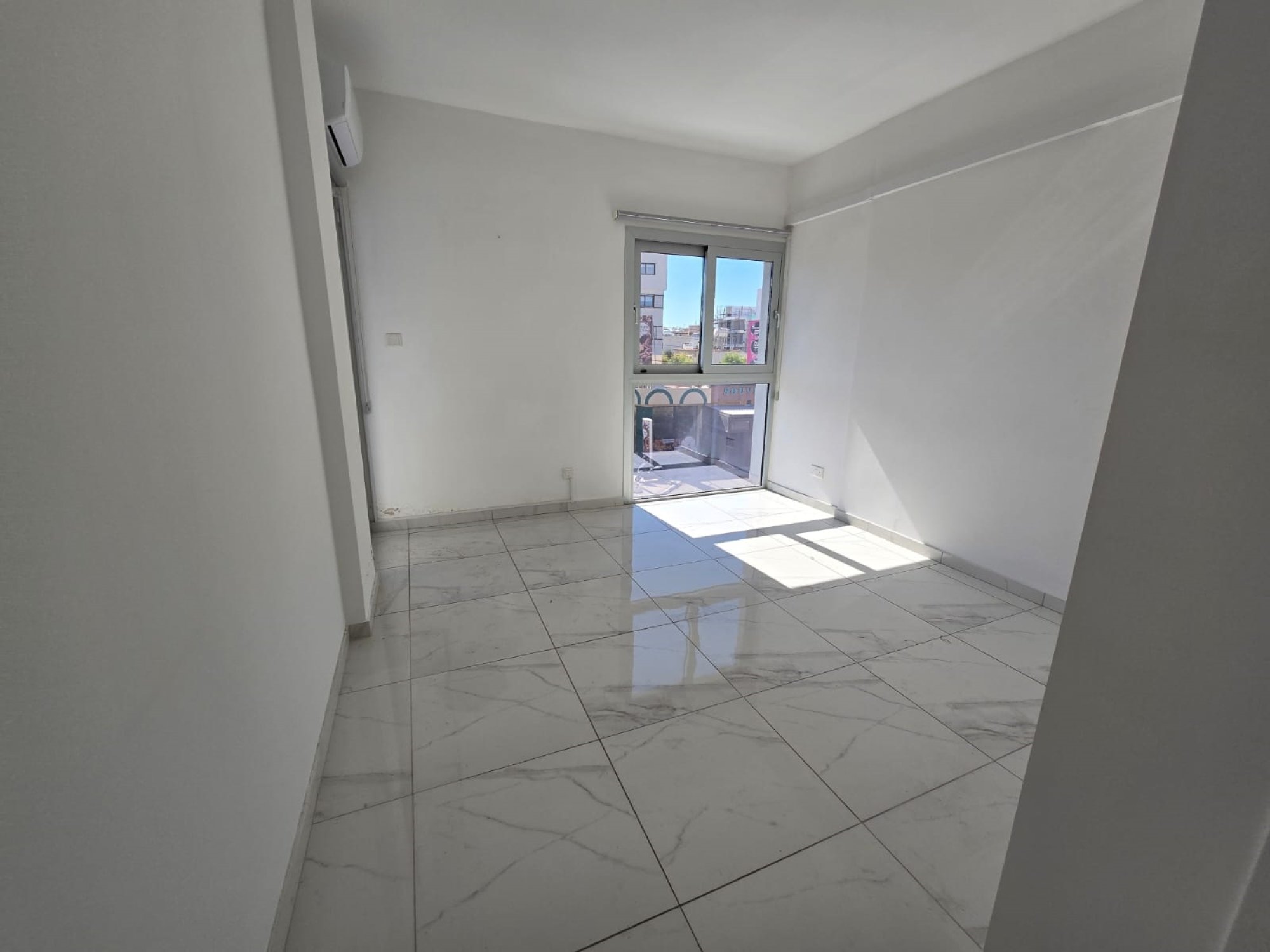 Office, Standard Office, Larnaca, Larnaca Center, Faneromeni — image 3