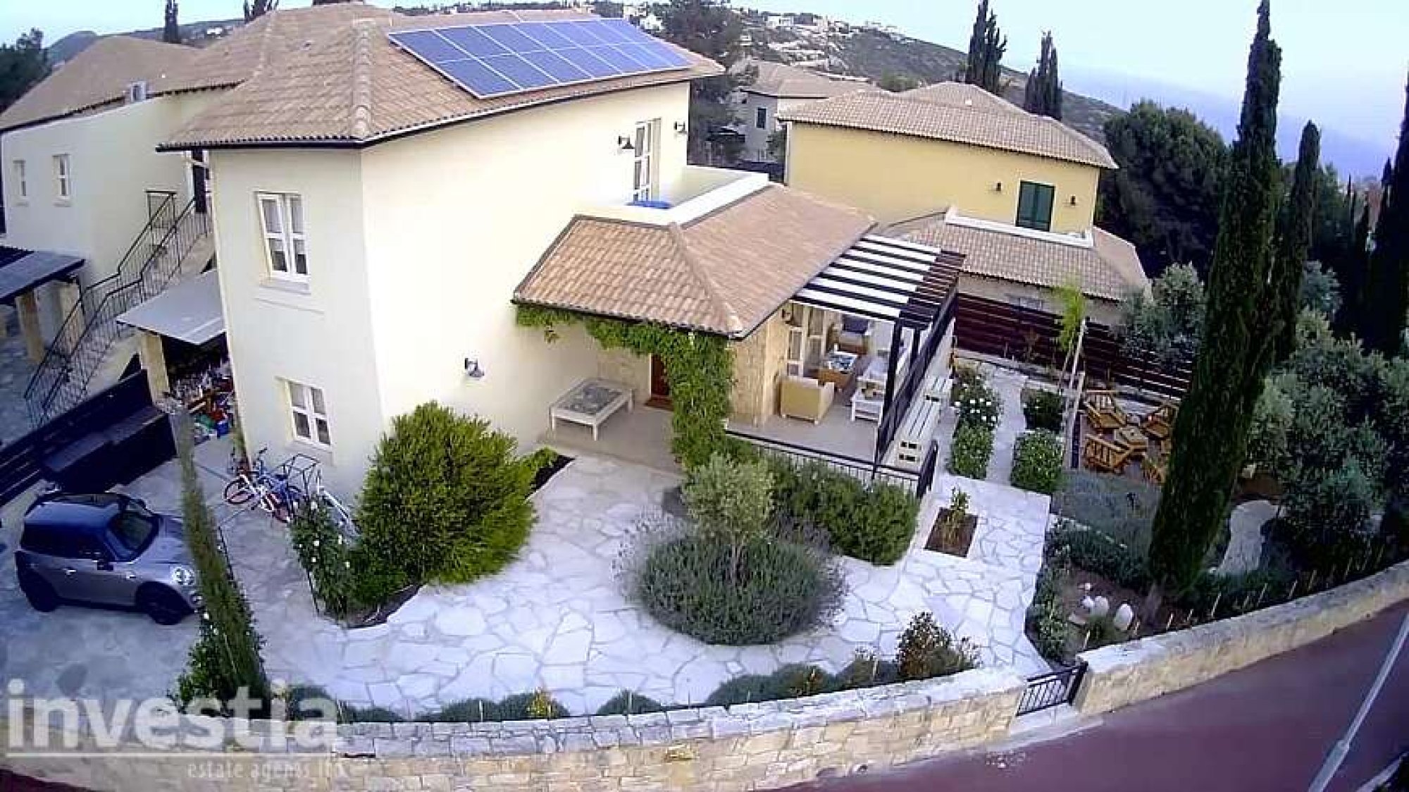 For Sale, House, Detached House, 484m²