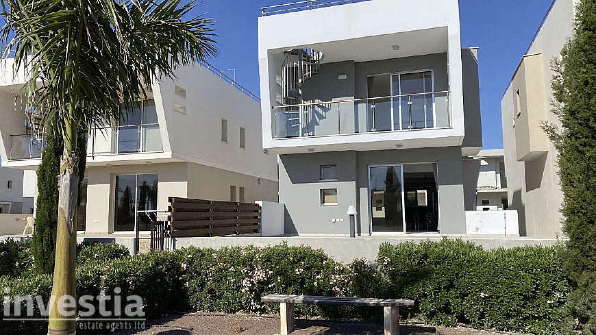 For Sale, House, Detached House, 0m² — image 2