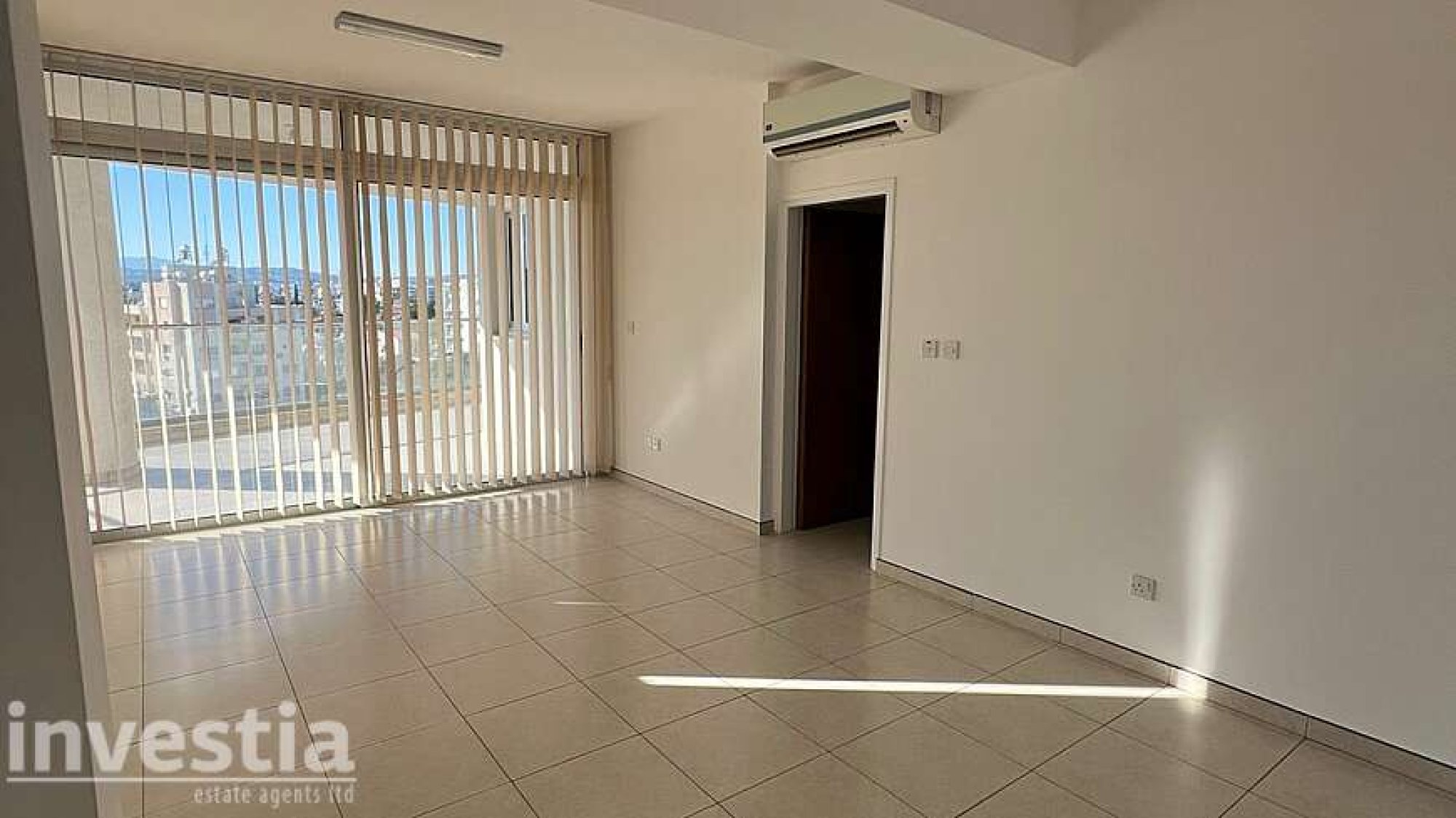 For Rent, Office, Standard Office, Larnaca, Larnaca Center, Artemidos, 0m² — image 4