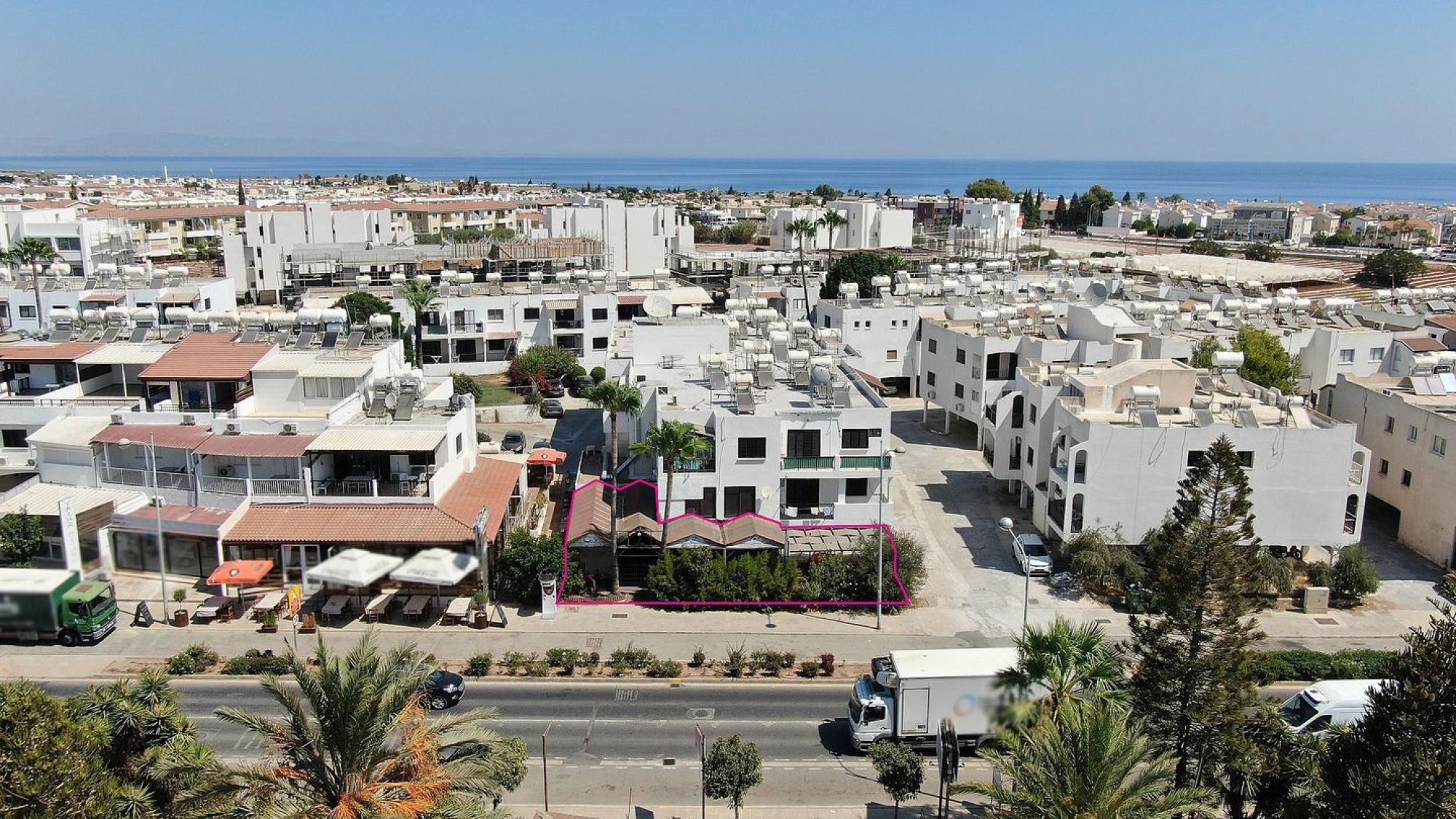 Building, Mixed-use Building, Famagusta, Paralimni, 11,966m² — image 4