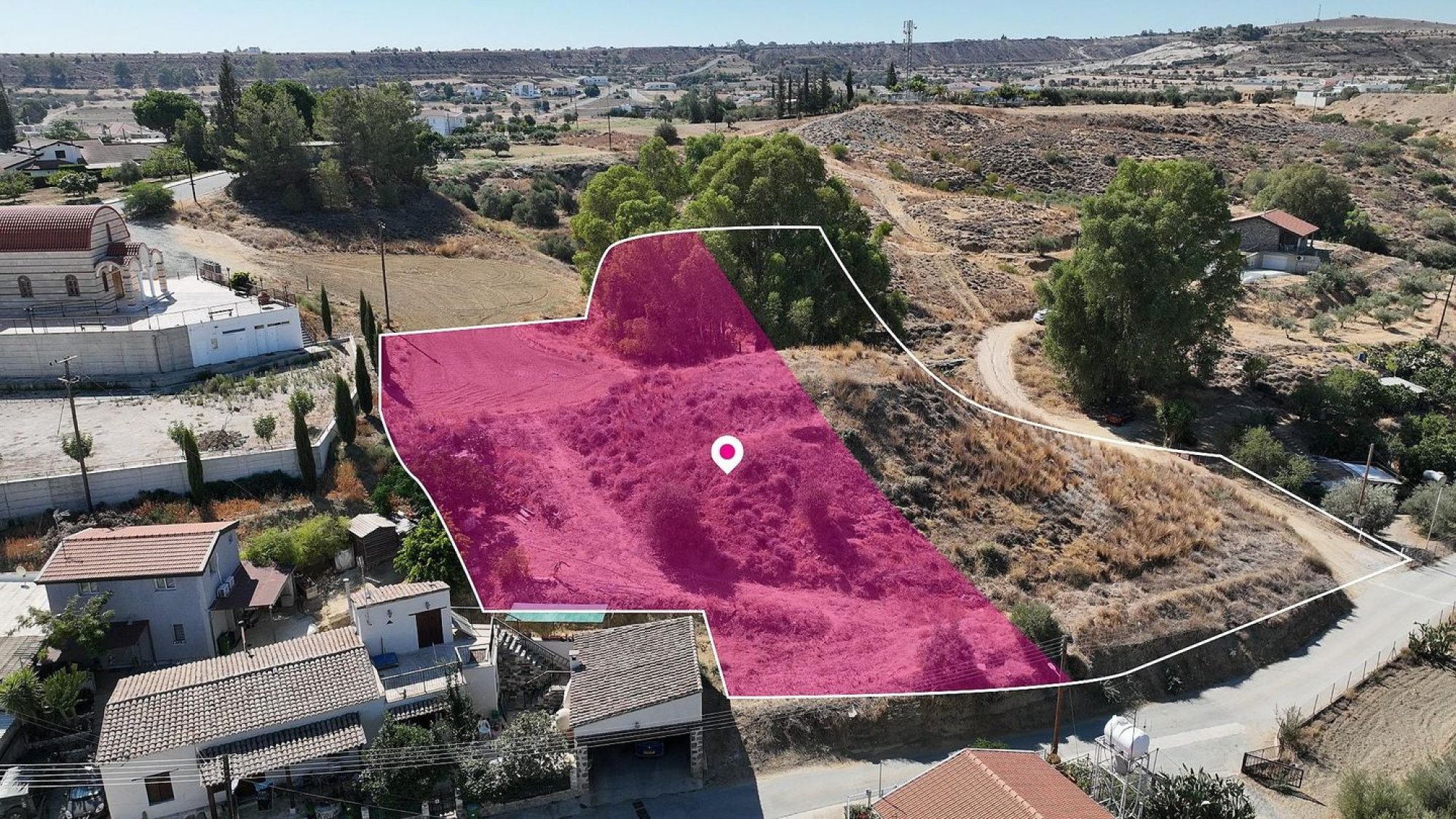Land, Field, Nicosia, Pera, 1,616m² — image 2